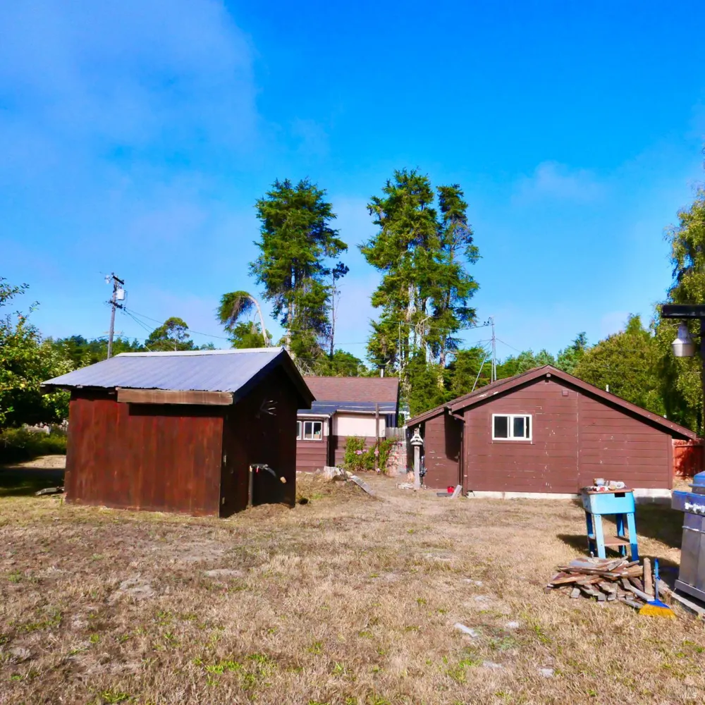 19231 Summers Lane Fort Bragg, CA 95437