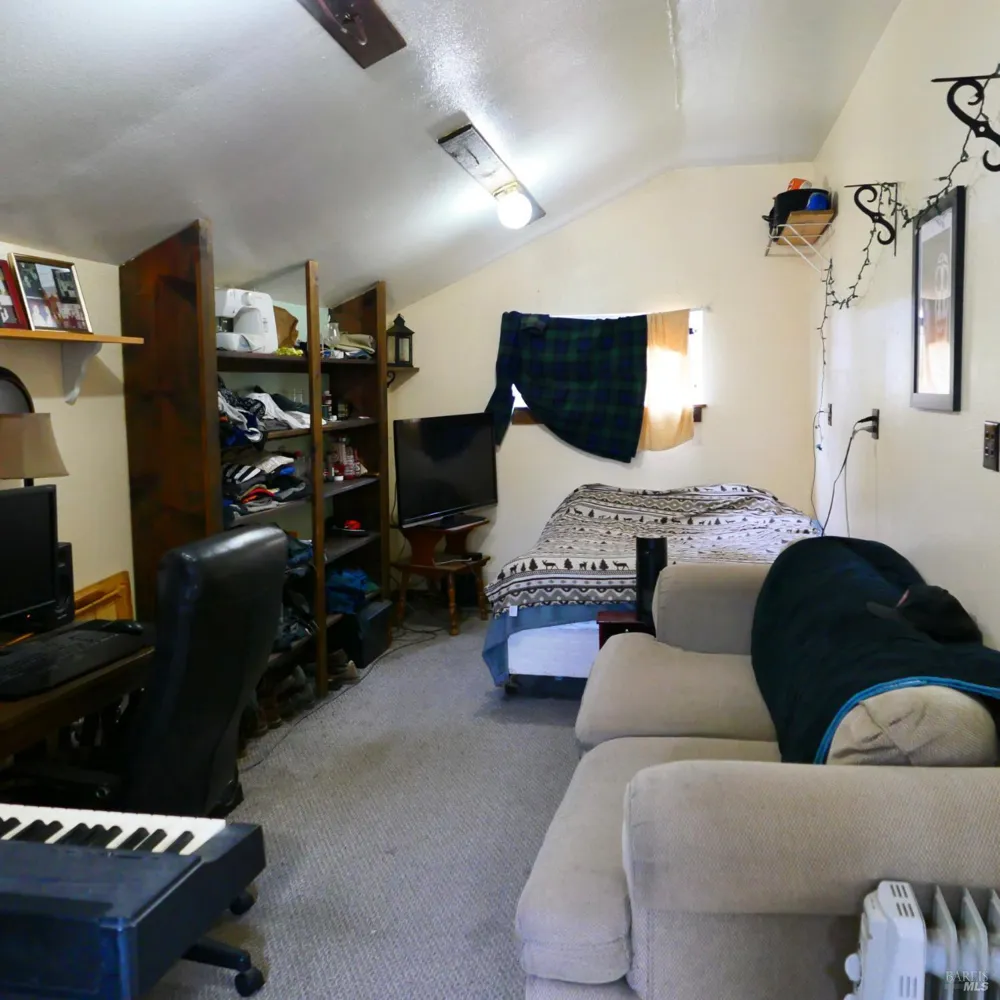 19231 Summers Lane Fort Bragg, CA 95437