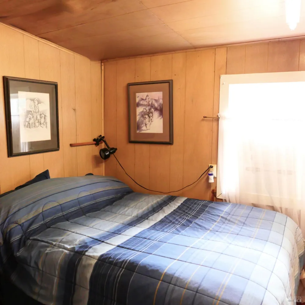 19231 Summers Lane Fort Bragg, CA 95437