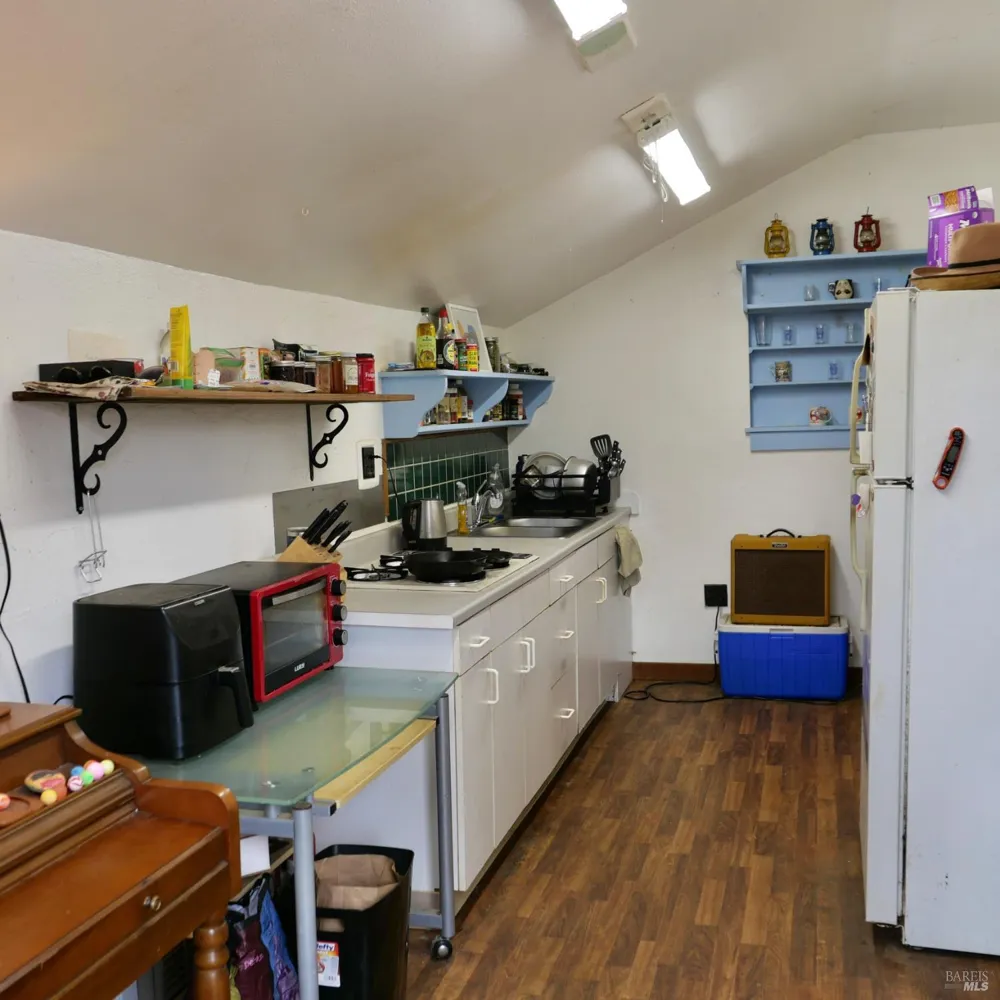 19231 Summers Lane Fort Bragg, CA 95437