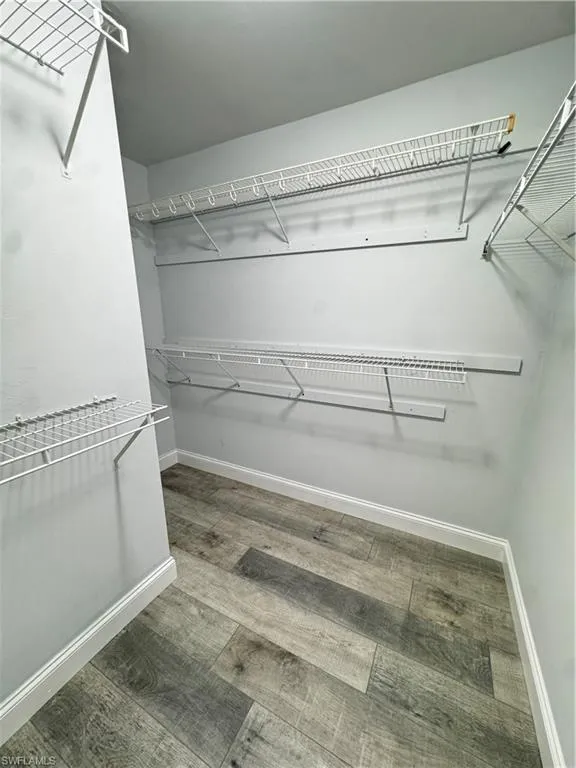 3025 NE 6th Place Cape Coral, FL 33909
