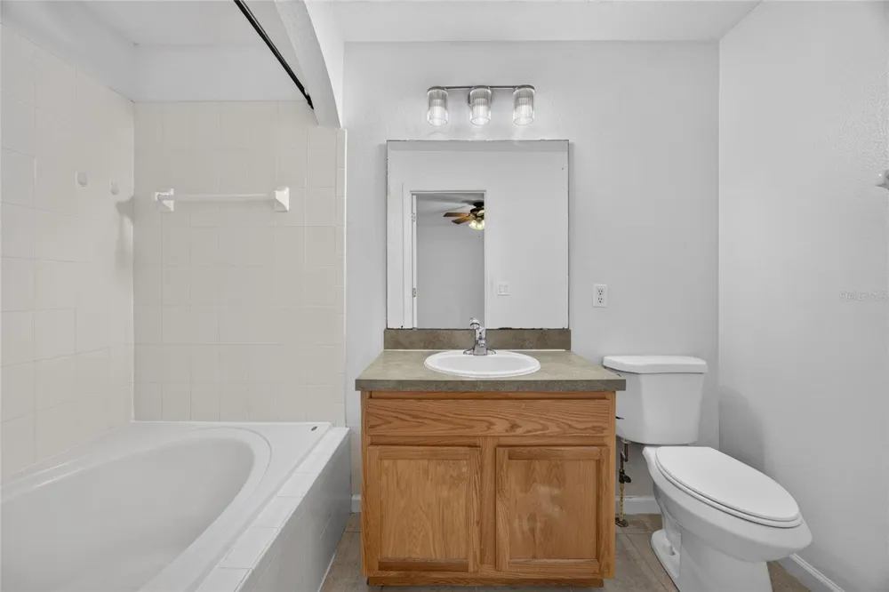 16073 OLD ASH LOOP Orlando, FL 32828