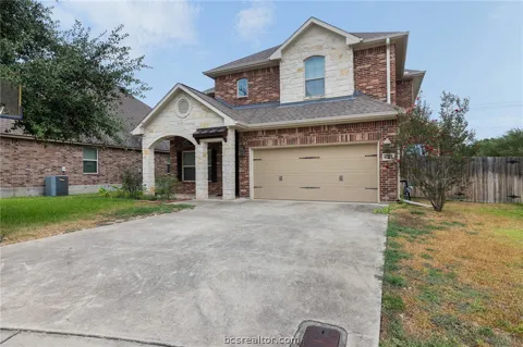 4211 Muncaster Lane
