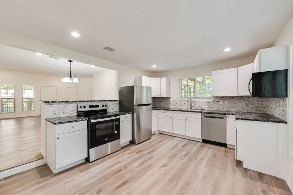 1345 Tawakoni Drive West Tawakoni, TX 75474