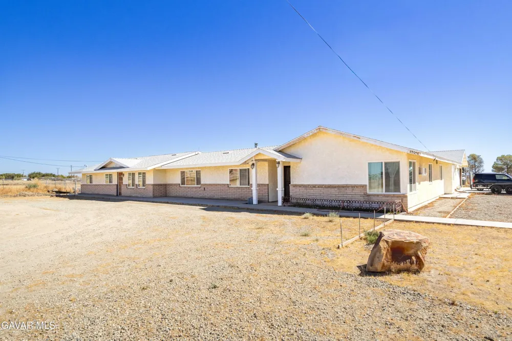 48054 85th Street Lancaster, CA 93536