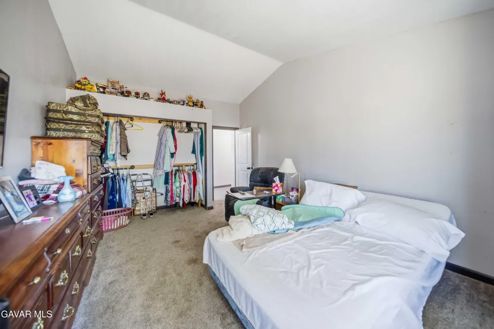 48054 85th Street Lancaster, CA 93536
