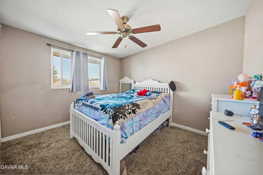 48054 85th Street Lancaster, CA 93536