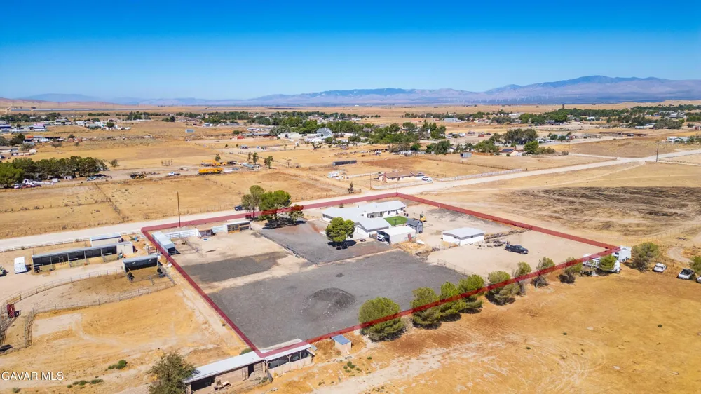 48054 85th Street Lancaster, CA 93536