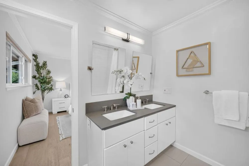 295 Bay Road Menlo Park, CA 94025