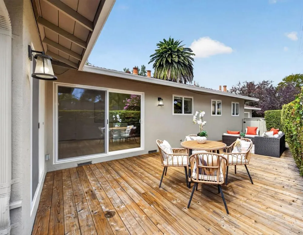 295 Bay Road Menlo Park, CA 94025
