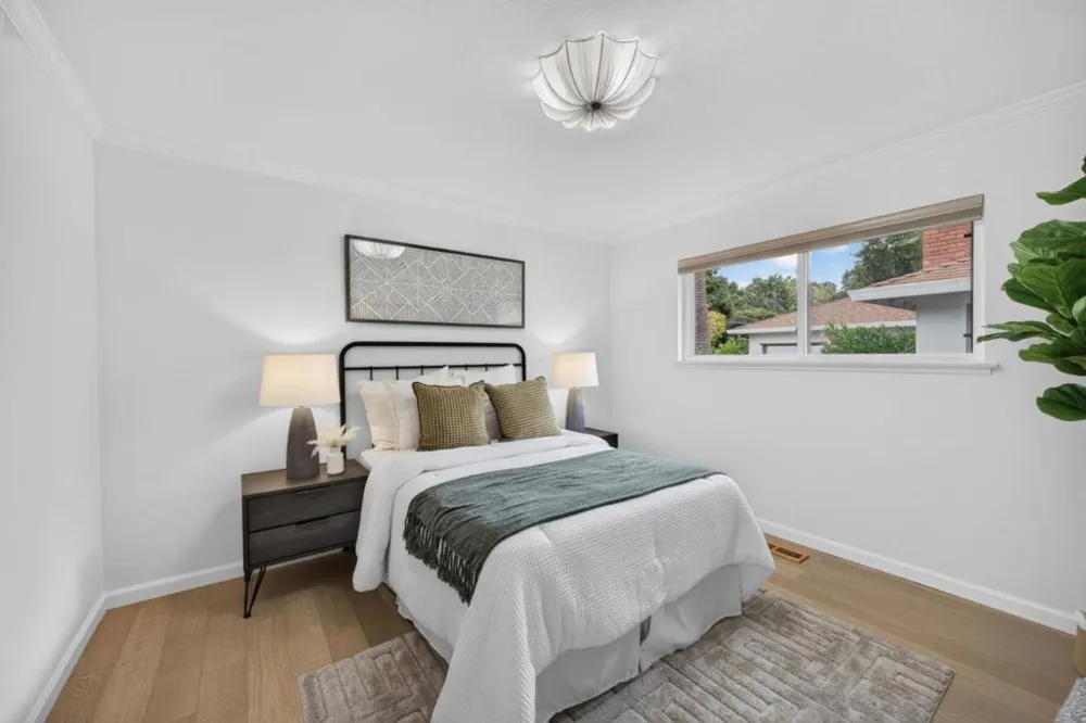 295 Bay Road Menlo Park, CA 94025
