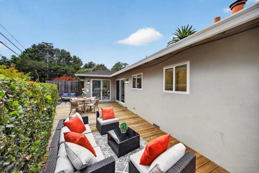 295 Bay Road Menlo Park, CA 94025