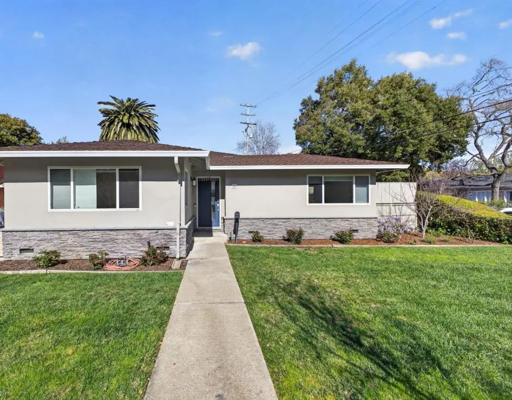295 Bay Road Menlo Park, CA 94025