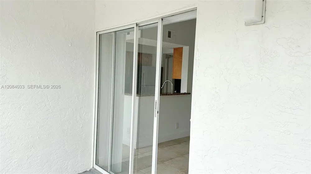 5740 Rock Island Rd #295 Tamarac, FL 33319
