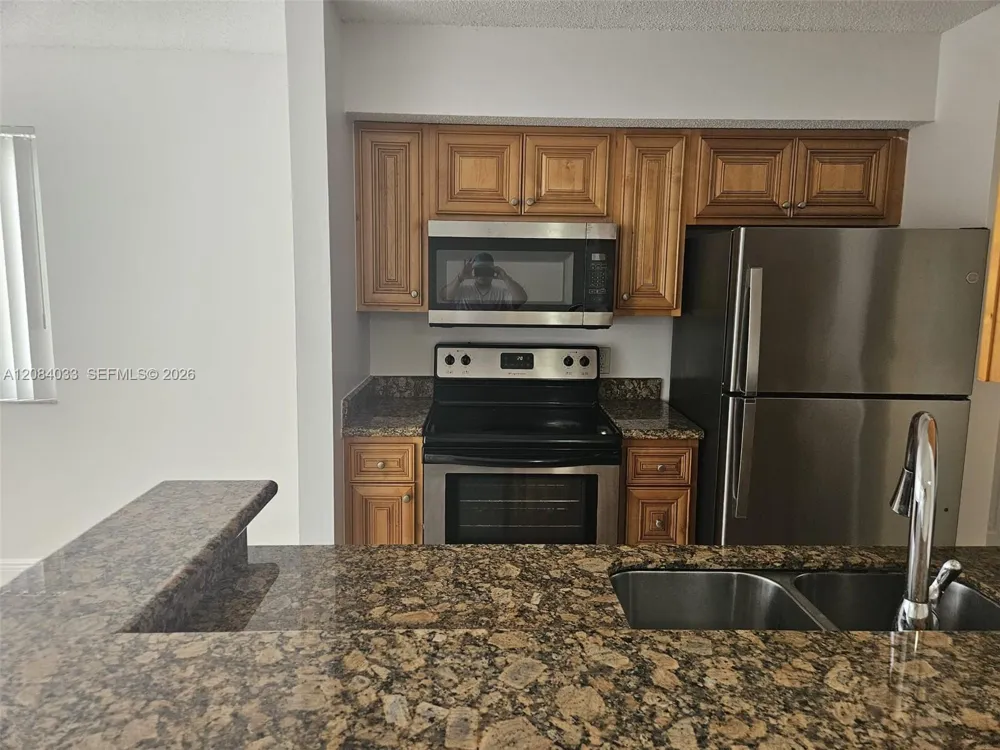 5740 Rock Island Rd #295 Tamarac, FL 33319