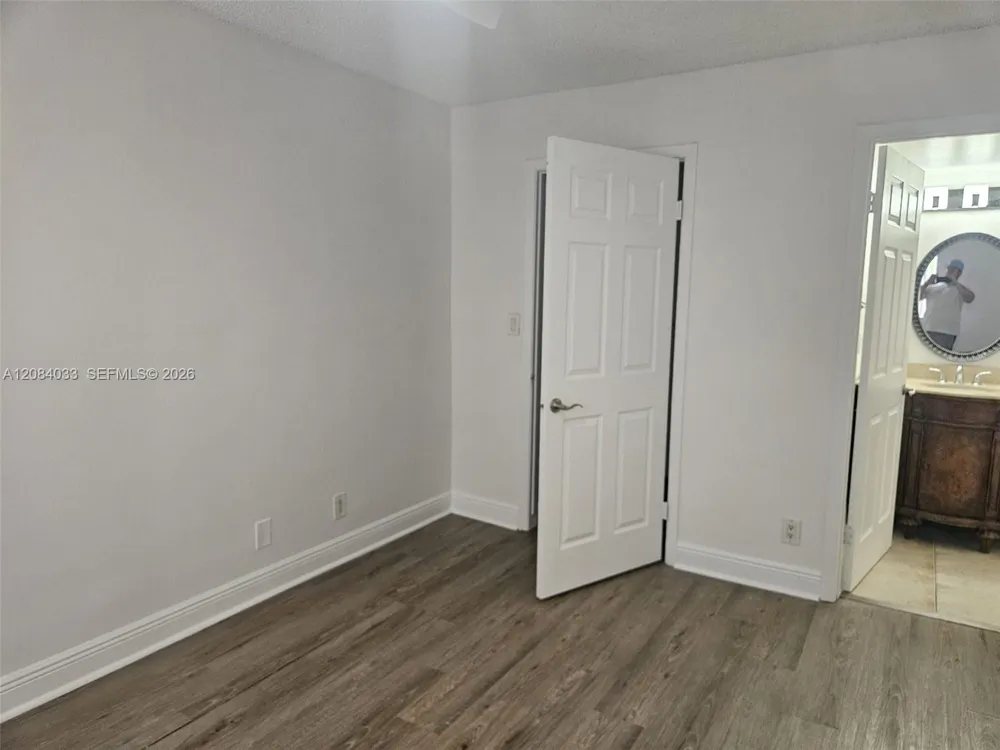 5740 Rock Island Rd #295 Tamarac, FL 33319