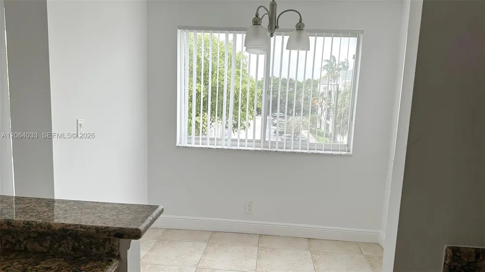 5740 Rock Island Rd #295 Tamarac, FL 33319