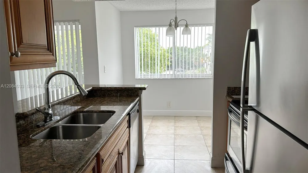 5740 Rock Island Rd #295 Tamarac, FL 33319