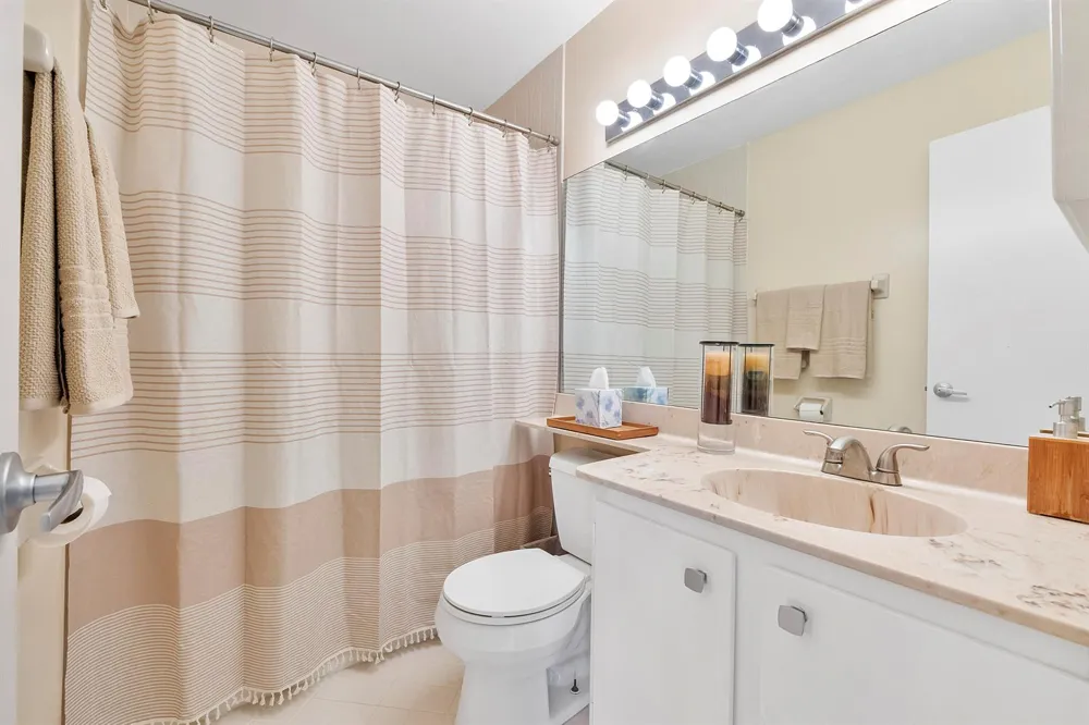 3356 CARAMBOLA CIRCLE S Coconut Creek, FL 33066