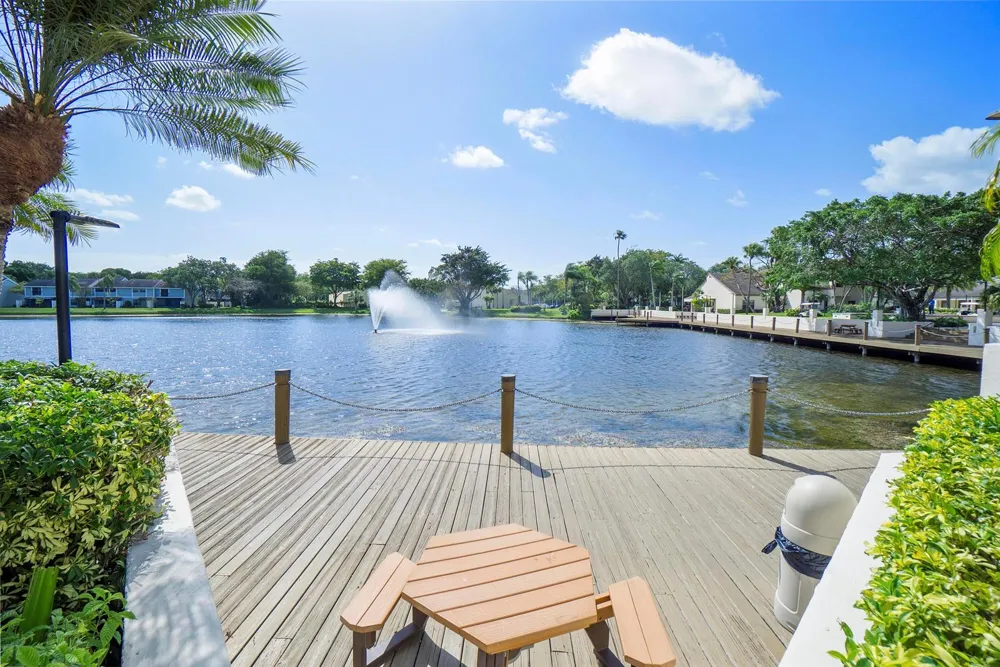 3356 CARAMBOLA CIRCLE S Coconut Creek, FL 33066