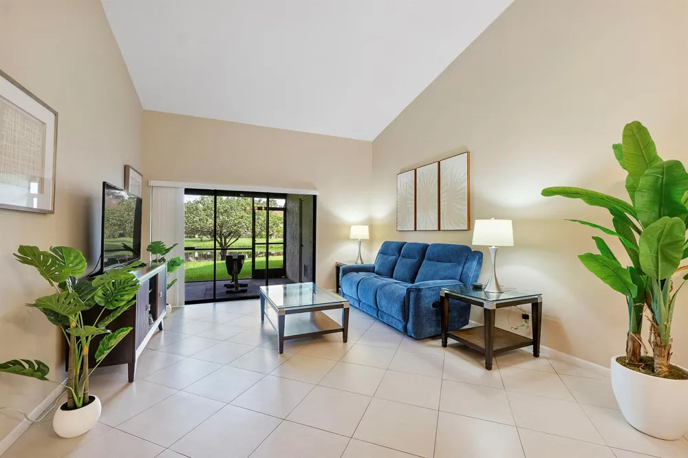 3356 CARAMBOLA CIRCLE S Coconut Creek, FL 33066
