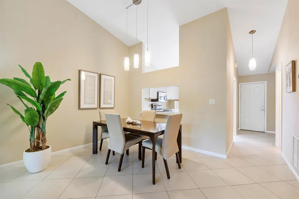 3356 CARAMBOLA CIRCLE S Coconut Creek, FL 33066