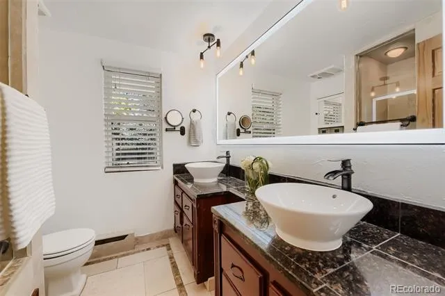 6731 S Clayton Way Centennial, CO 80122
