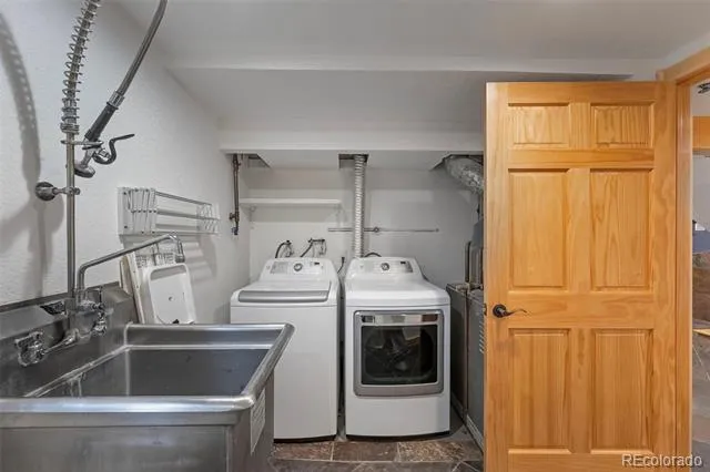 6731 S Clayton Way Centennial, CO 80122