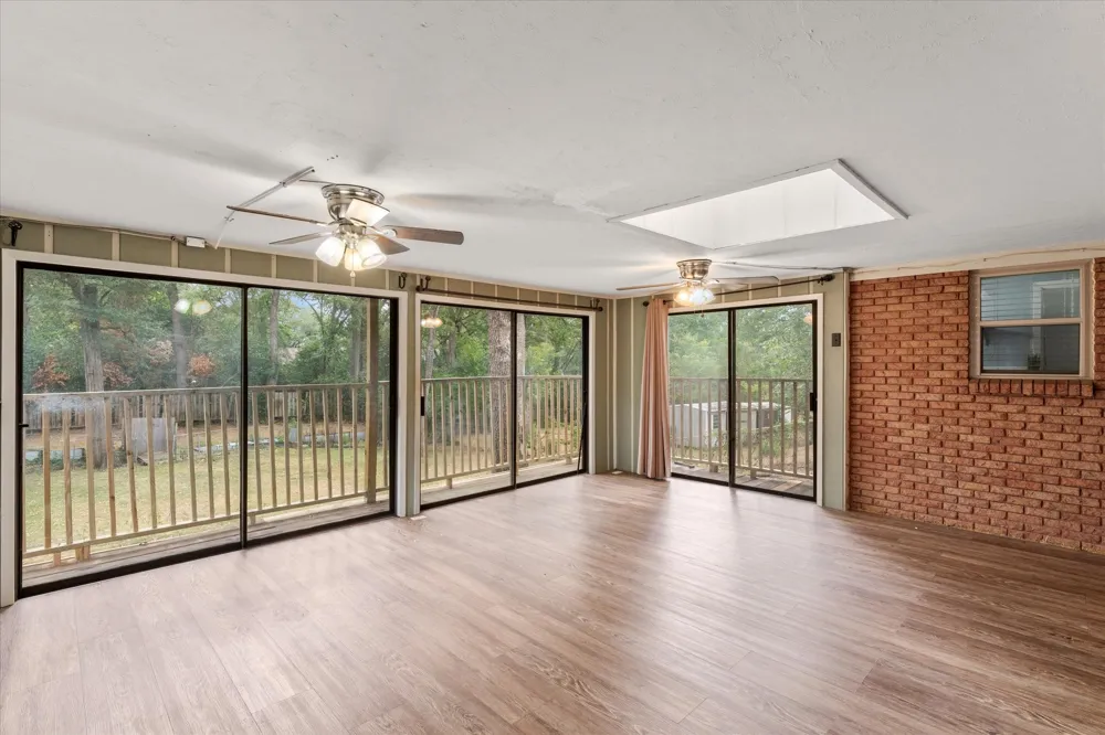 405 Redbud Lane Mt Pleasant, TX 75455
