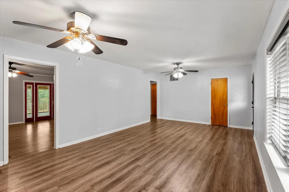 405 Redbud Lane Mt Pleasant, TX 75455