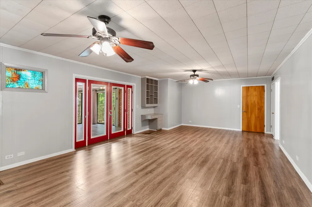 405 Redbud Lane Mt Pleasant, TX 75455
