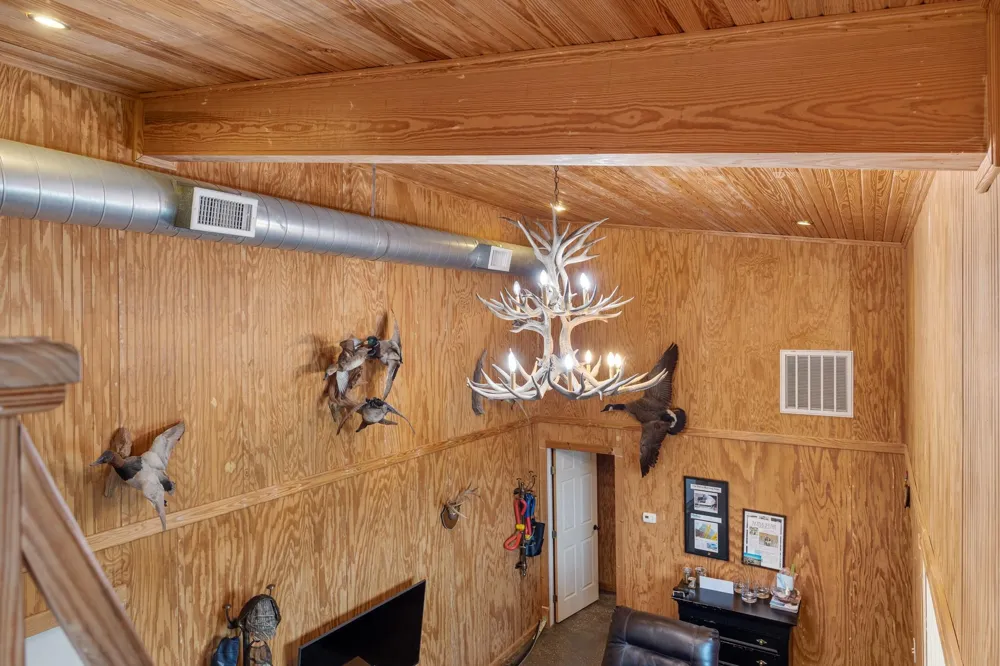 1075 County Road 24280 Roxton, TX 75477