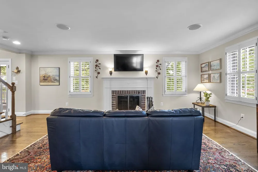 710 WOODSIDE PARKWAY Silver Spring, MD 20910