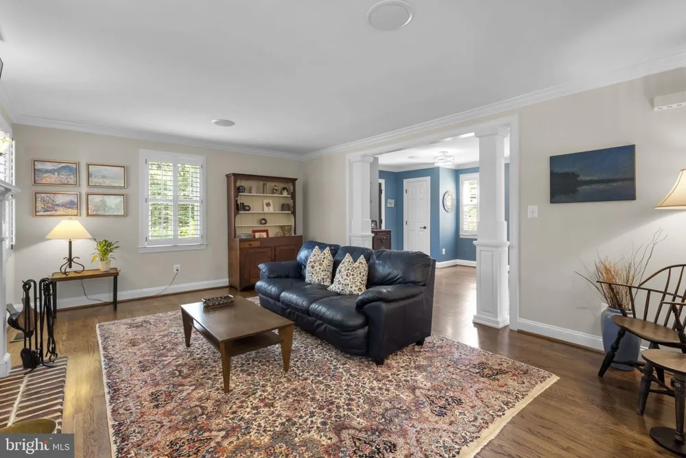 710 WOODSIDE PARKWAY Silver Spring, MD 20910