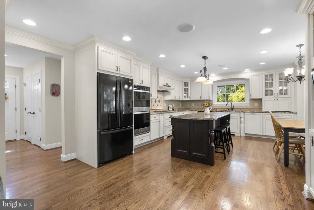 710 WOODSIDE PARKWAY Silver Spring, MD 20910
