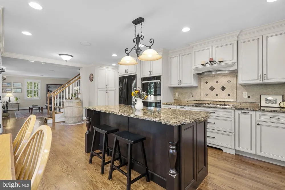710 WOODSIDE PARKWAY Silver Spring, MD 20910