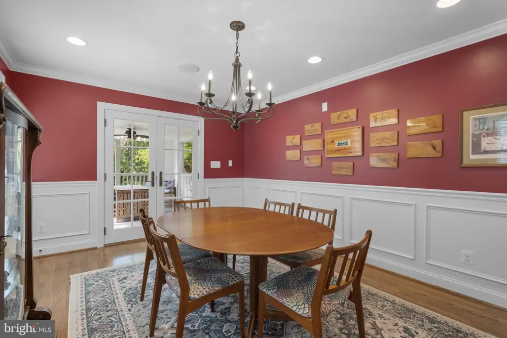 710 WOODSIDE PARKWAY Silver Spring, MD 20910