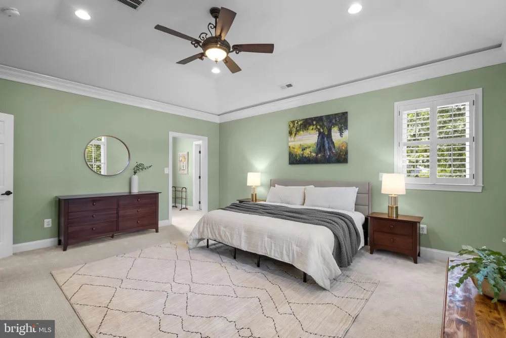 710 WOODSIDE PARKWAY Silver Spring, MD 20910