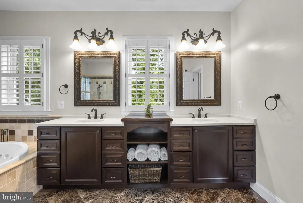 710 WOODSIDE PARKWAY Silver Spring, MD 20910