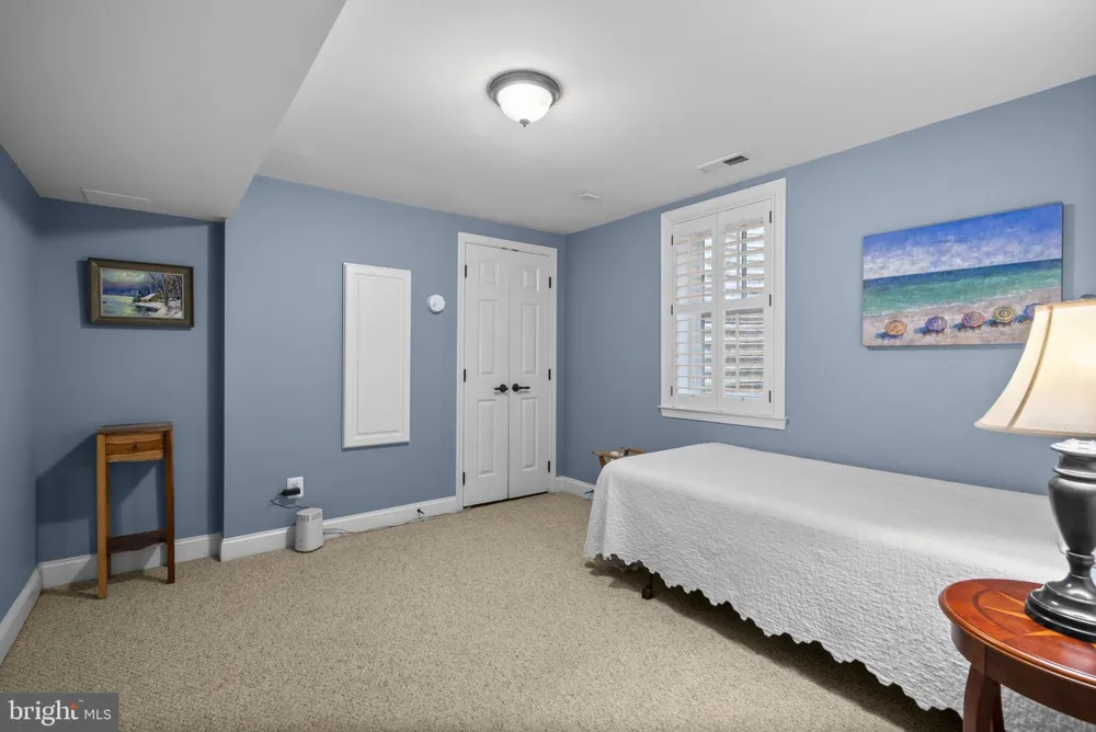 710 WOODSIDE PARKWAY Silver Spring, MD 20910