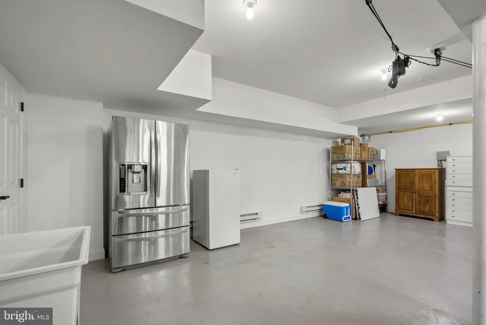 710 WOODSIDE PARKWAY Silver Spring, MD 20910
