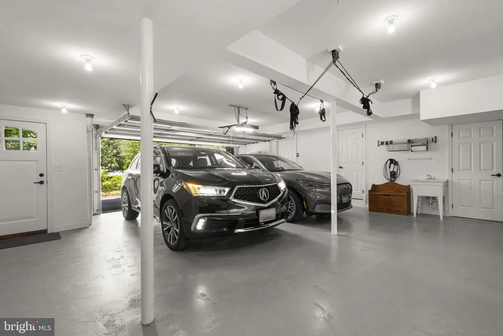 710 WOODSIDE PARKWAY Silver Spring, MD 20910