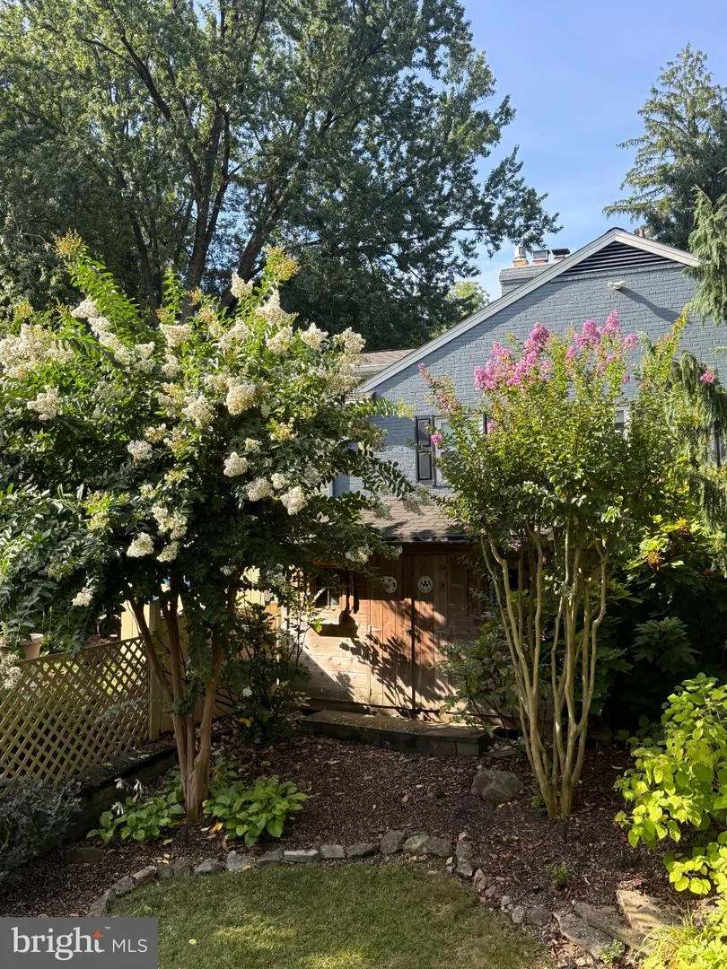 710 WOODSIDE PARKWAY Silver Spring, MD 20910