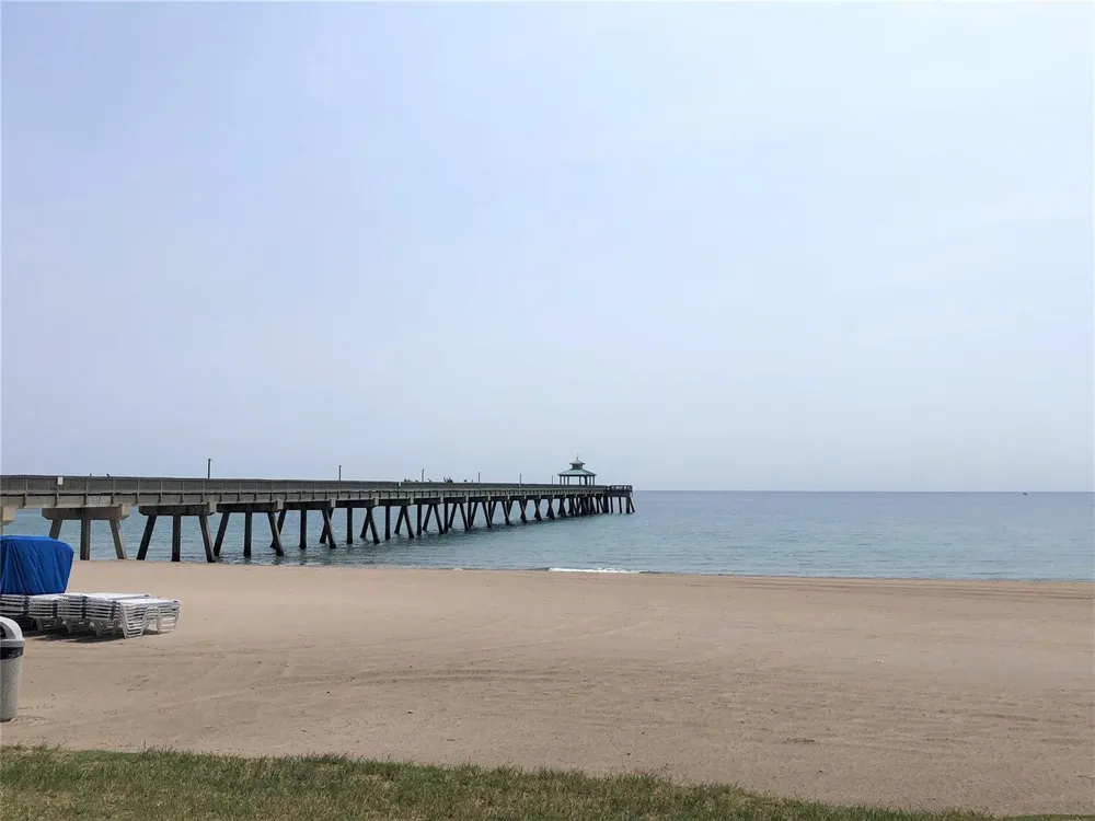 853 SE 4TH COURT #Apt 14 Deerfield Beach, FL 33441
