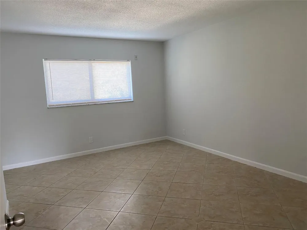 853 SE 4TH COURT #Apt 14 Deerfield Beach, FL 33441