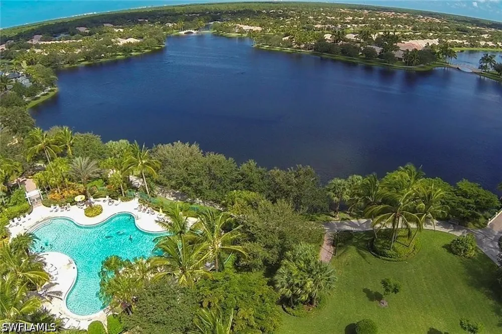 Drummond Way Naples, FL 34119