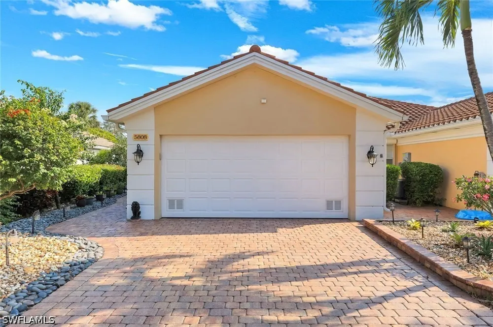 Drummond Way Naples, FL 34119