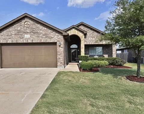 8212 Deer Bluff Lane