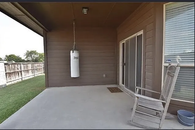 8212 Deer Bluff Lane Fort Worth, TX 76179