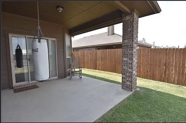 8212 Deer Bluff Lane Fort Worth, TX 76179